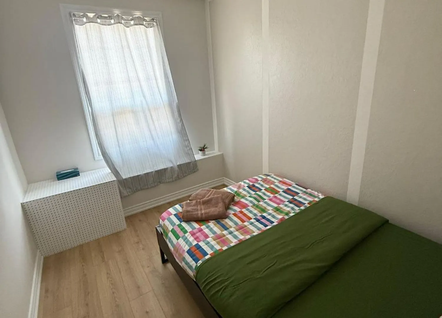 Full Apartment For 8 People- Entertainment District Toronto