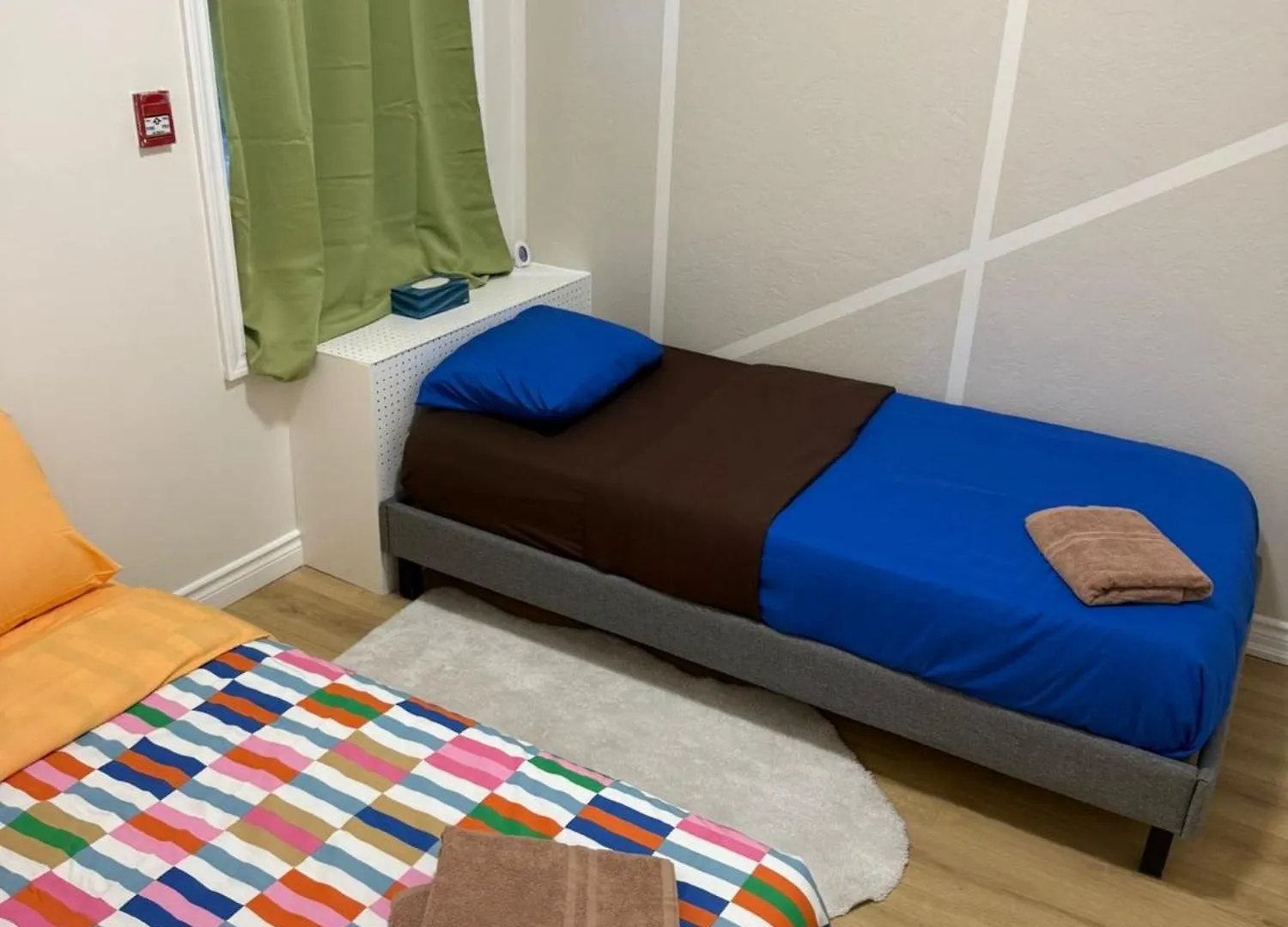 Full Apartment For 8 People- Entertainment District Toronto