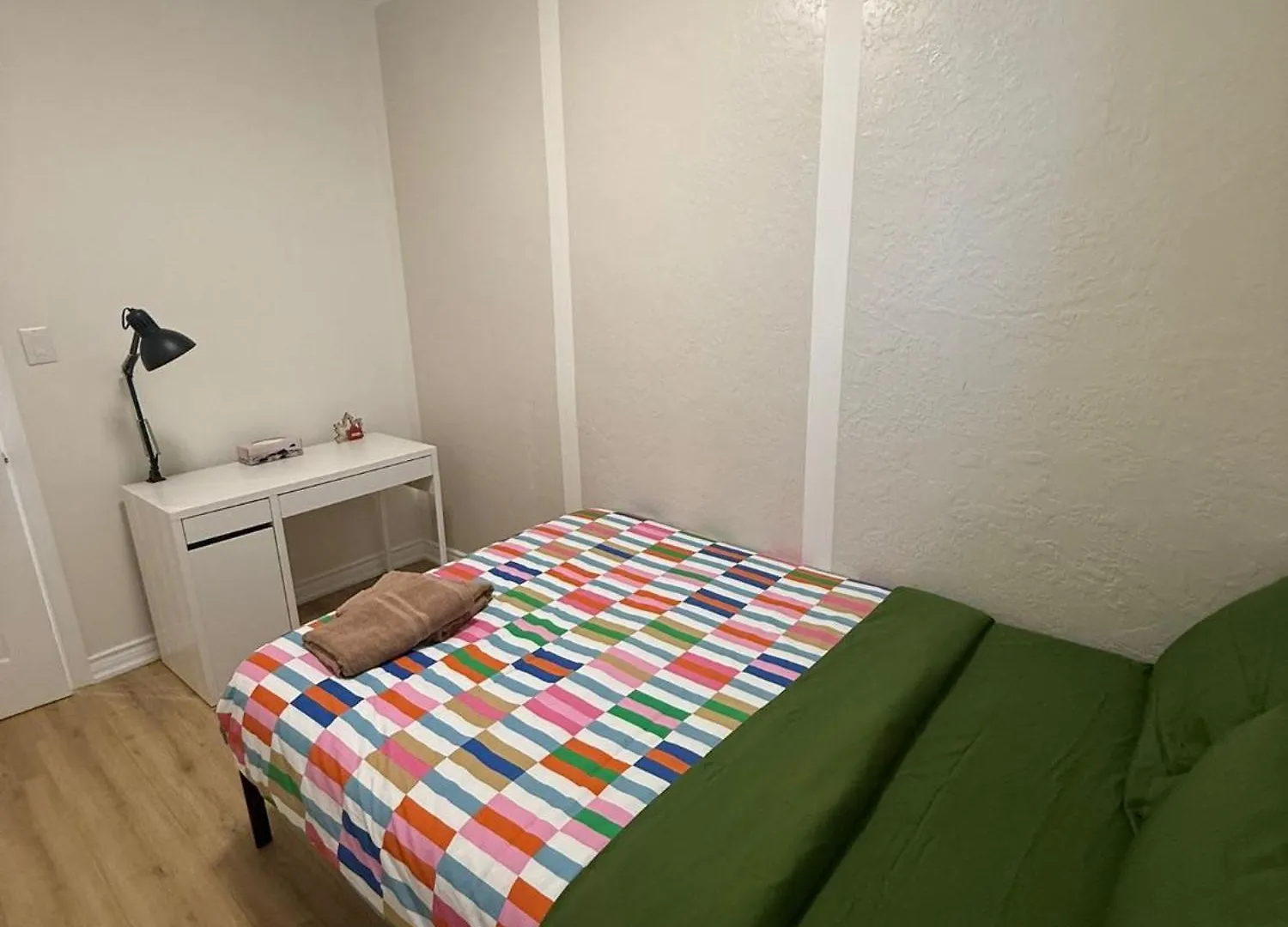 Full Apartment For 8 People- Entertainment District تورونتو كندا