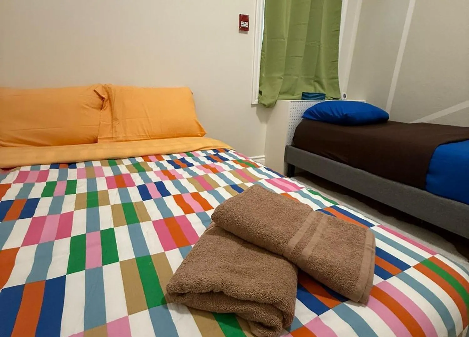 Full Apartment For 8 People- Entertainment District تورونتو